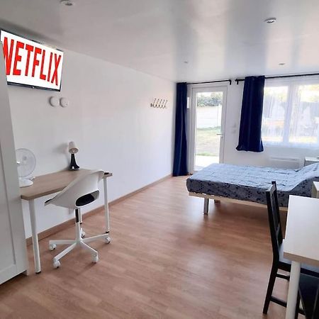 Studio En Rez De Jardin Avec Terrasse Privee - Le Petit Chateau Avesnois - Tv - Wifi - Logement Complet Avesnes-sur-Helpe ภายนอก รูปภาพ