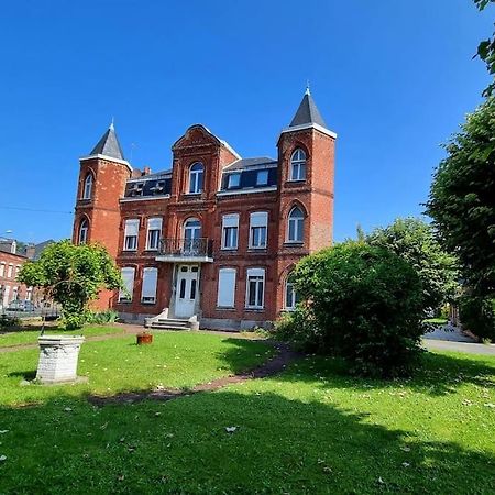 Studio En Rez De Jardin Avec Terrasse Privee - Le Petit Chateau Avesnois - Tv - Wifi - Logement Complet Avesnes-sur-Helpe ภายนอก รูปภาพ